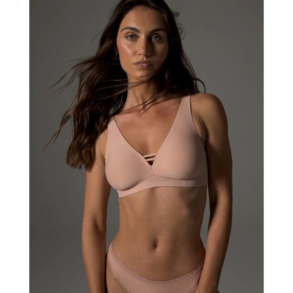 Soma Essentials Wireless Nude Bra Triangle 34B - Picture 1 of 7